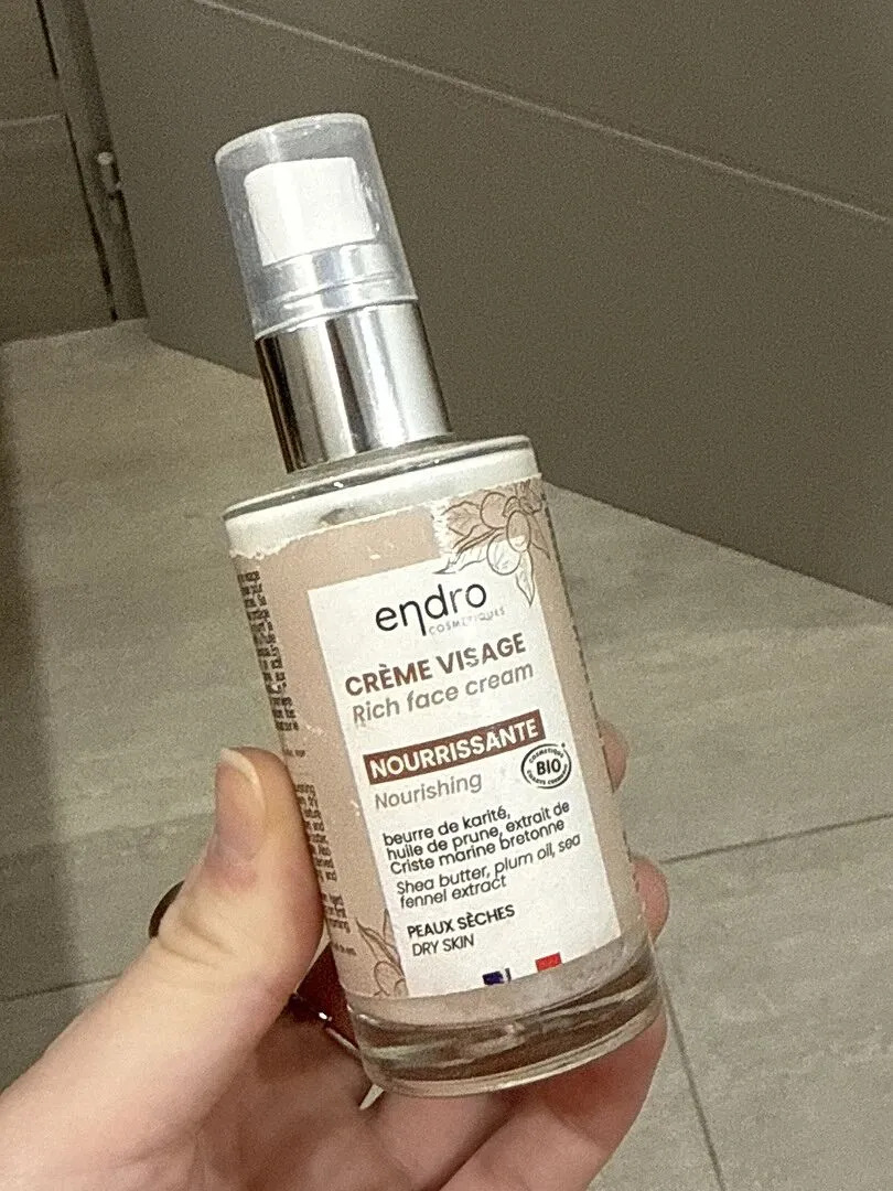 Endro Nourrissante Gesichtscreme für trockene Haut