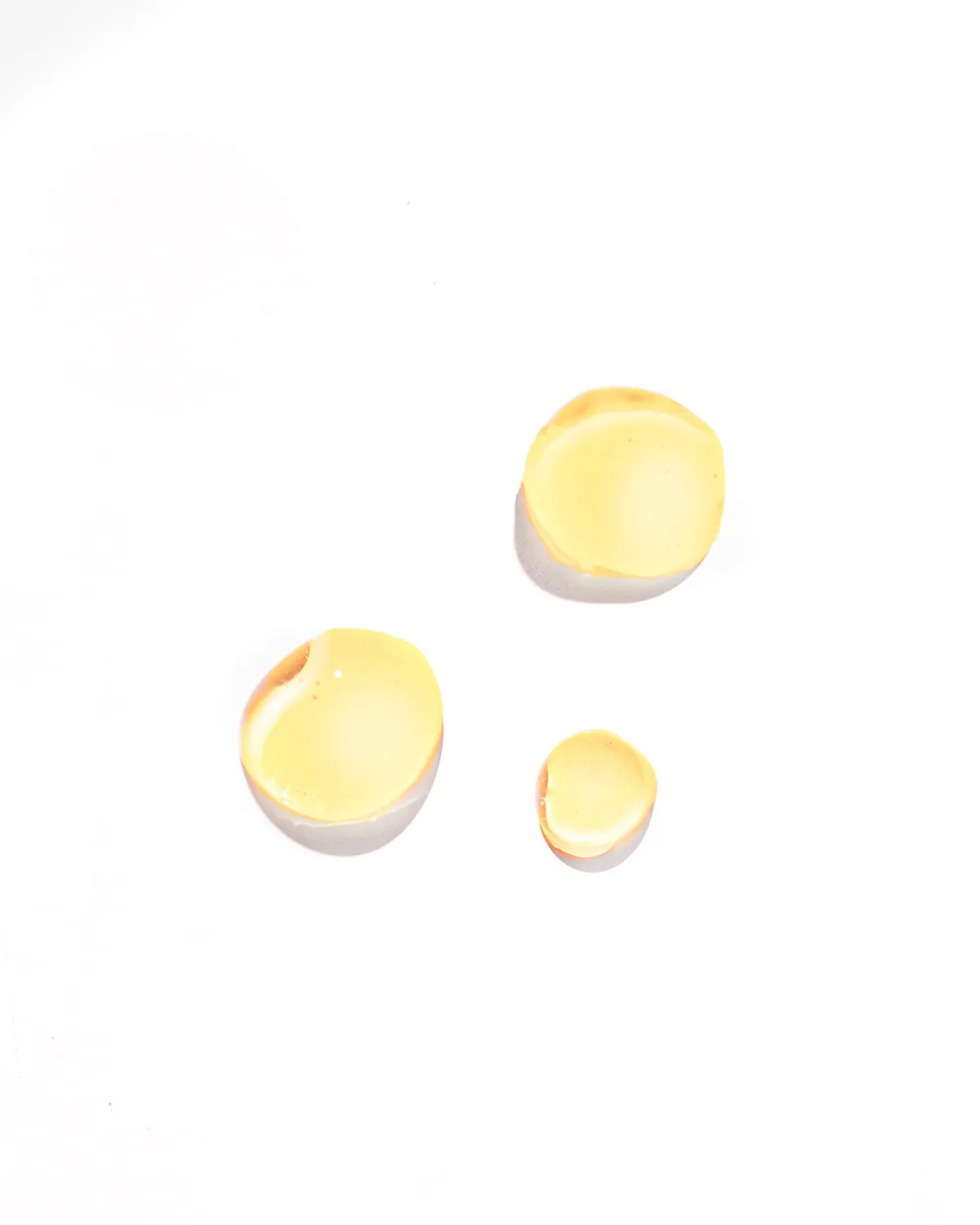 Leahlani Siren Brightening Serum Gesichtsserum 30ml Sanddorn