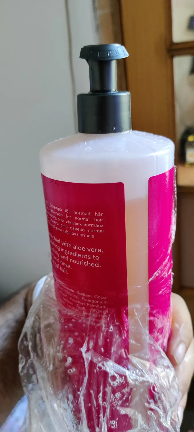 Urtekram Rose Shampoo normales Haar 1000 ml