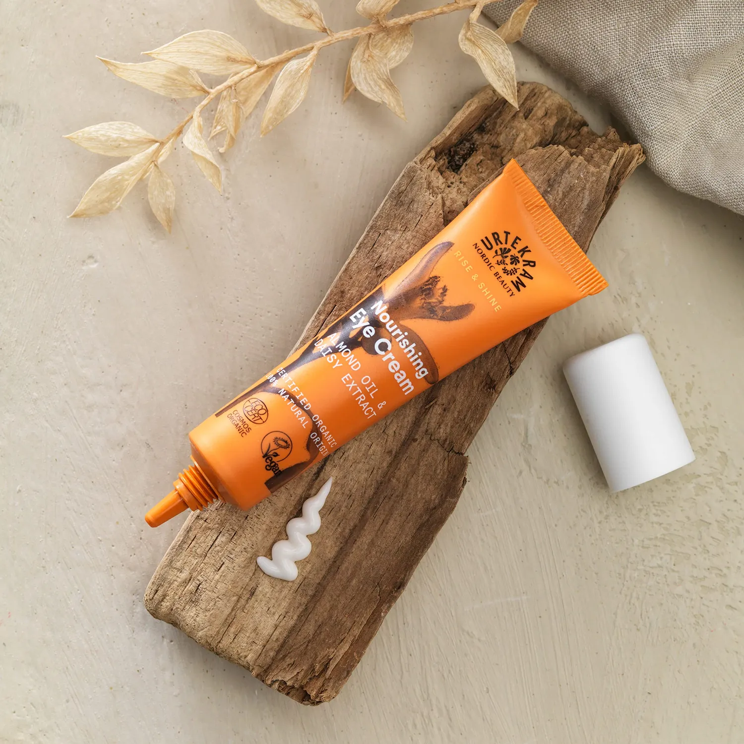 Urtekram Rise & Shine Augencreme 15 ml Mandelöl