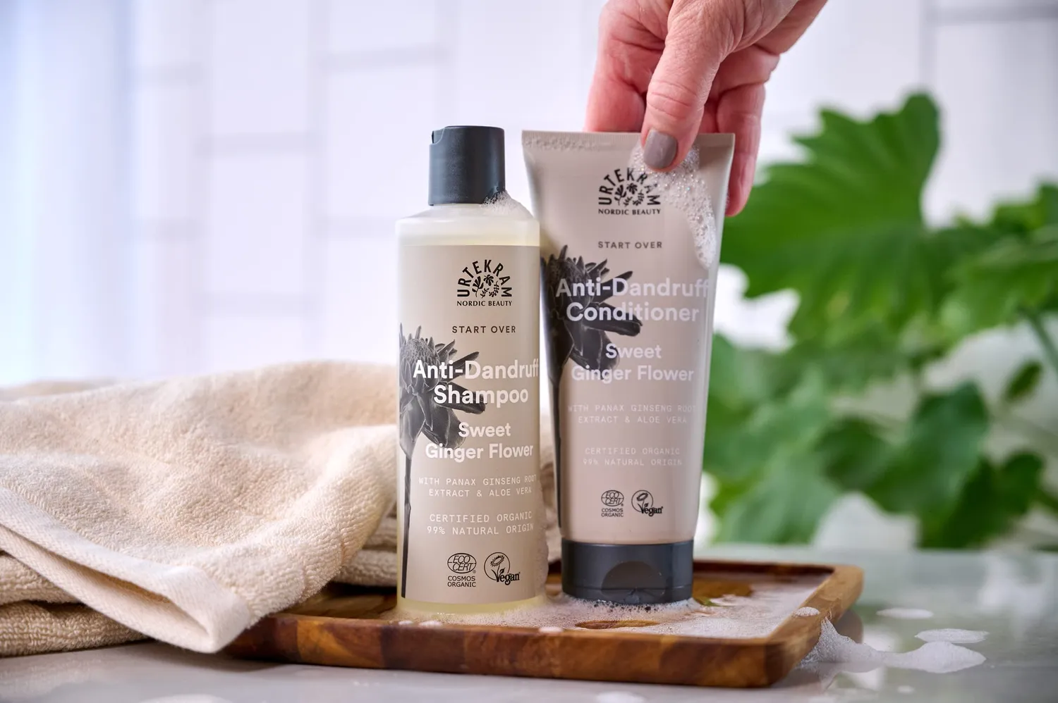 Urtekram Sweet Ginger Flower Anti-Schuppen Shampoo 500 ml Ingwer