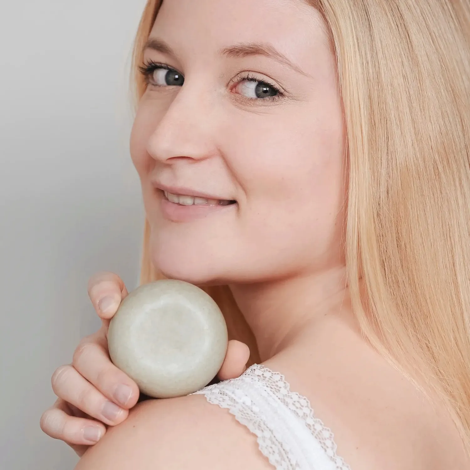 Endro Festes Shampoo für fettige Haare ohne Duftstoffe
