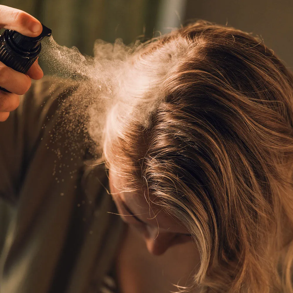 JUNGLÜCK Trockenshampoo für dunkles Haar 40 g ohne Duftstoffe
